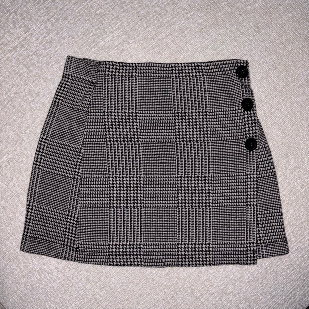 Forever 21 Black and White Checkered Mini Skirt